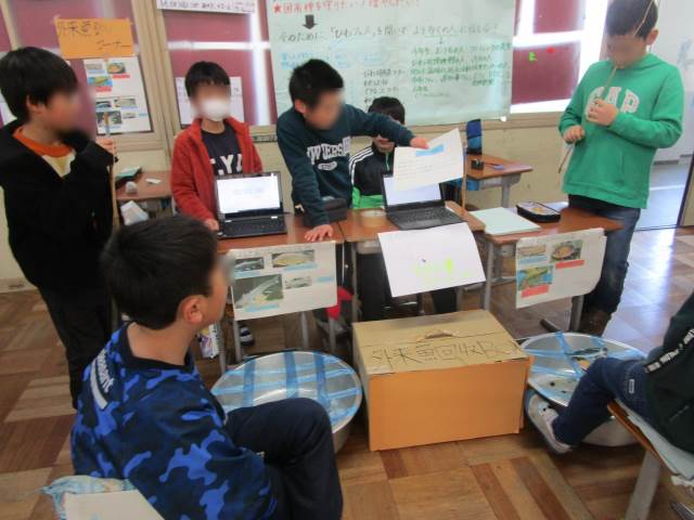 車椅子 自走式 学校 子供 アナ雪 食いつい
