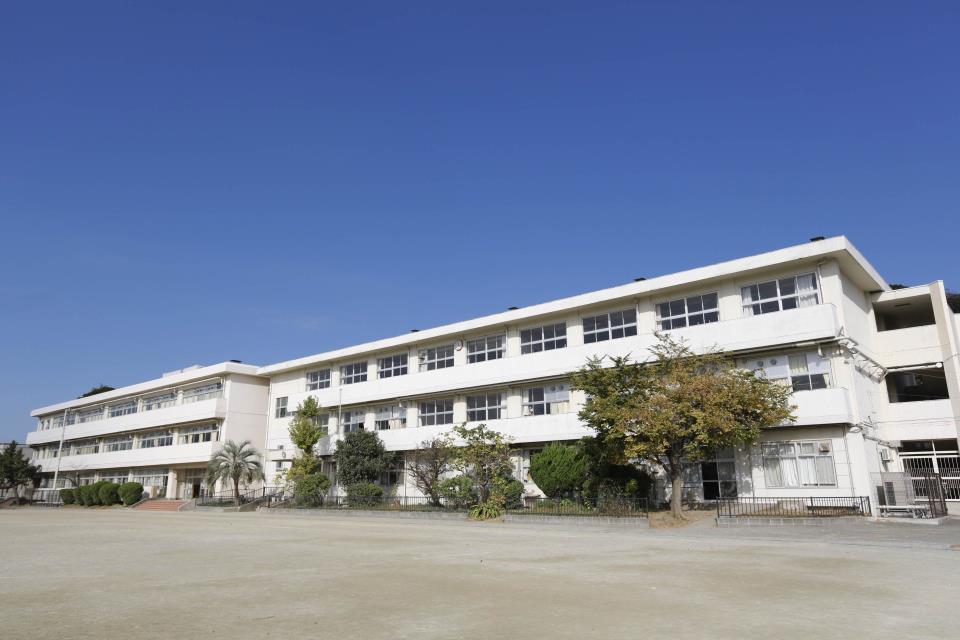 鎌倉市立深沢小学校