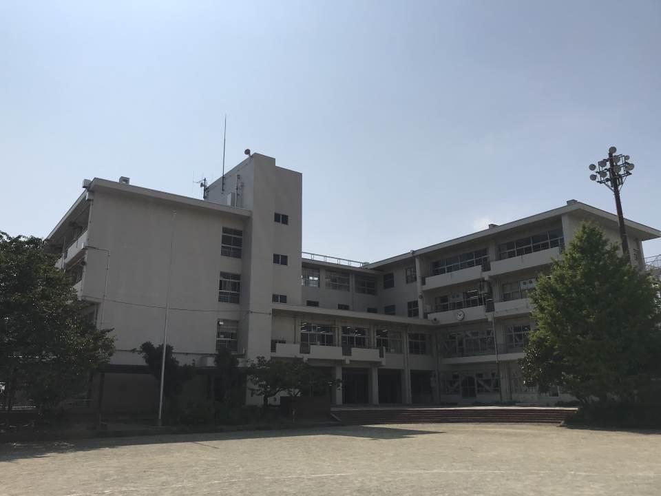 鎌倉市立関谷小学校