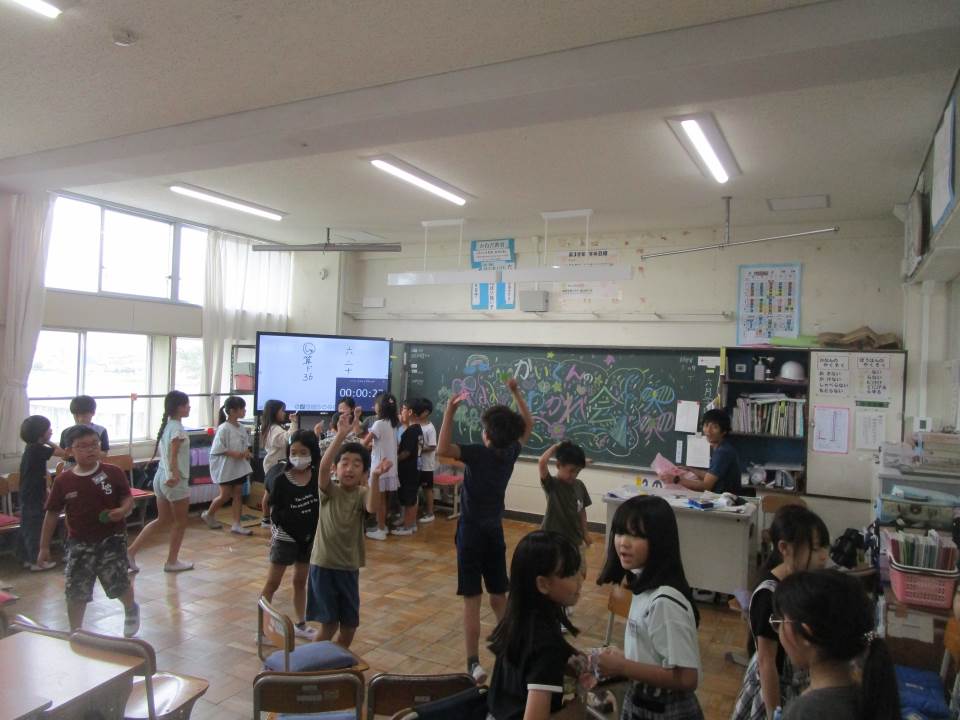 ぼく字がかけるよ 教室ねずみ ぼく字がかけるよ―教室ねずみジョンのお話 (偕成社・幼年翻訳