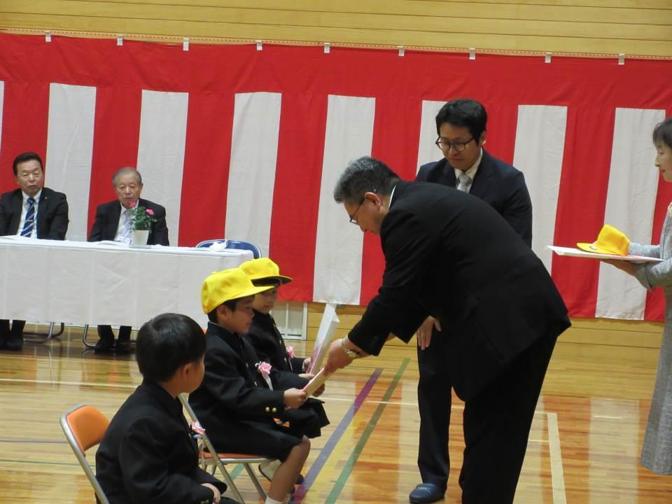 チューリップ ミニ編みぐるみ指人形 赤白黄色 春のお話 ハンドメイド 