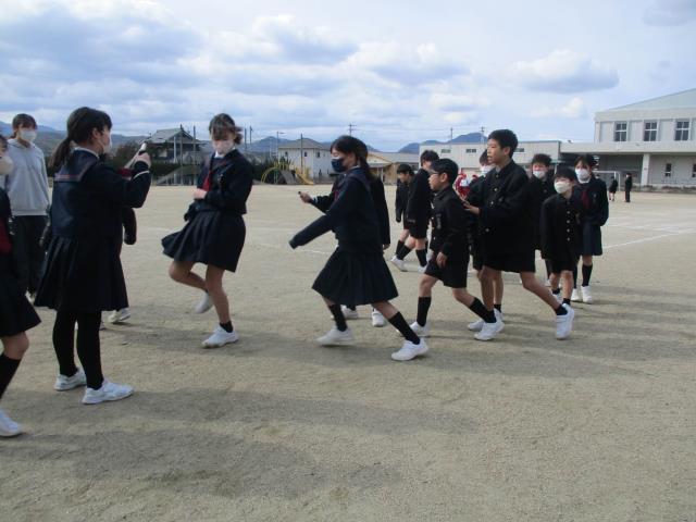 芋セーラー服 街撮り中学生 まんのう町立満濃南小学校-ニュース - 最近の出来事 -