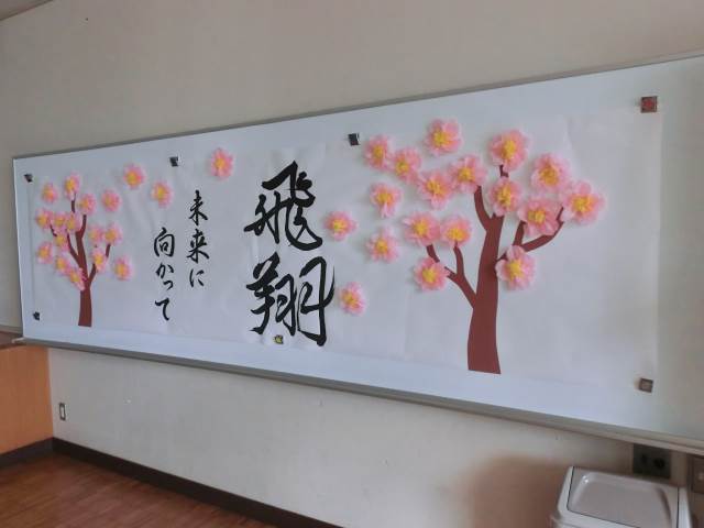 リボンオレンジ空き瓶25本（うち3本は底割れあり）＋箱