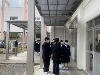 美品 みちる幼稚園 女の子 制服一式 110