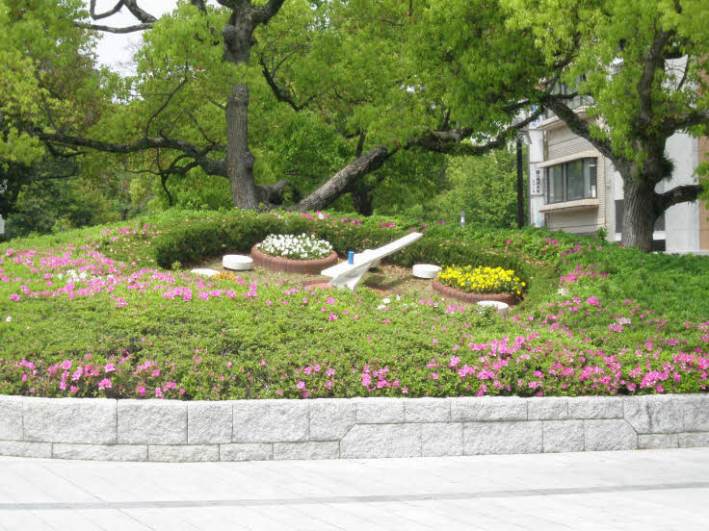 【花時計】秋の杜 花時計】秋の杜