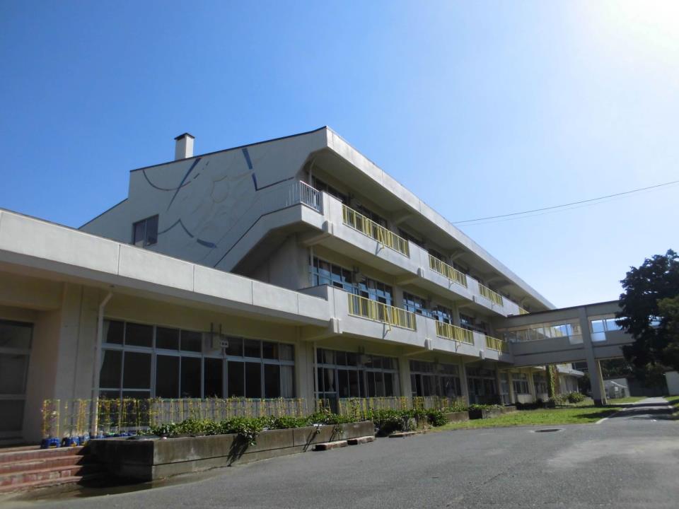 塩尻市立吉田小学校
