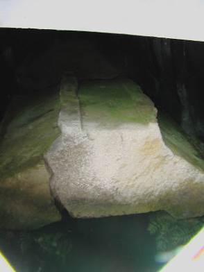 知恵の輪飛鳥・菖蒲池古墳・